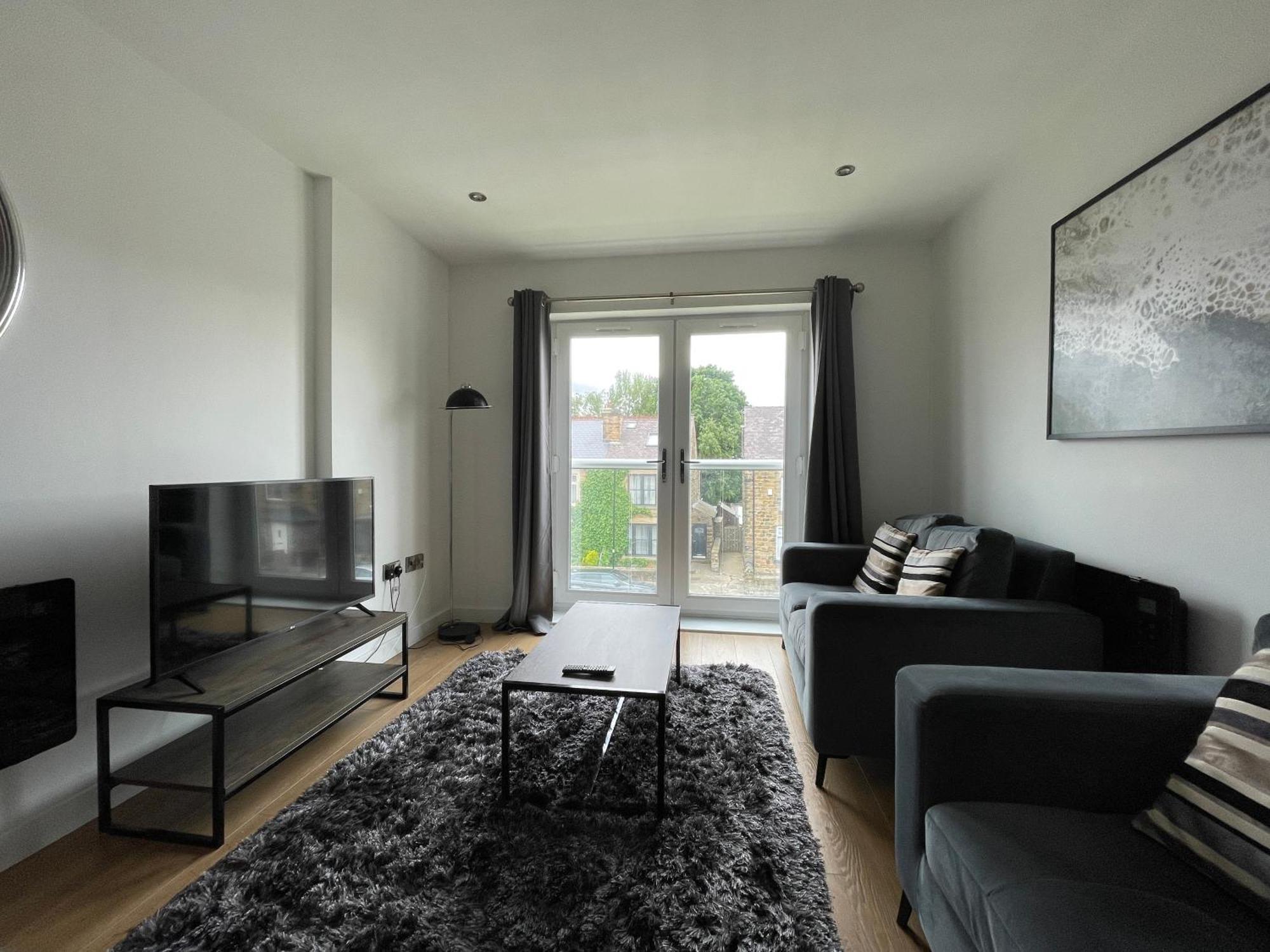 Stylish And Modern 2Br Apartment With Parking Sheffield Exterior photo